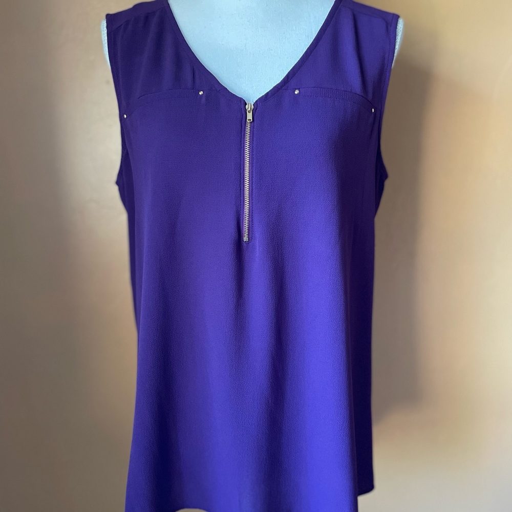 Simply Emma Sleeveless Purple Blouse (Size 1X) Longer Length Brand New!